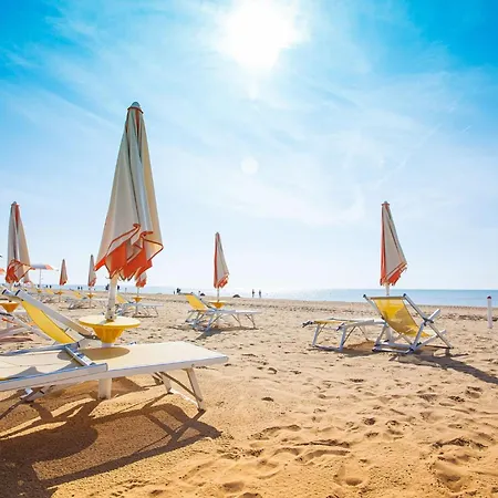 Apartman Cozy Flat Just 100 M From The Golden Bibione
